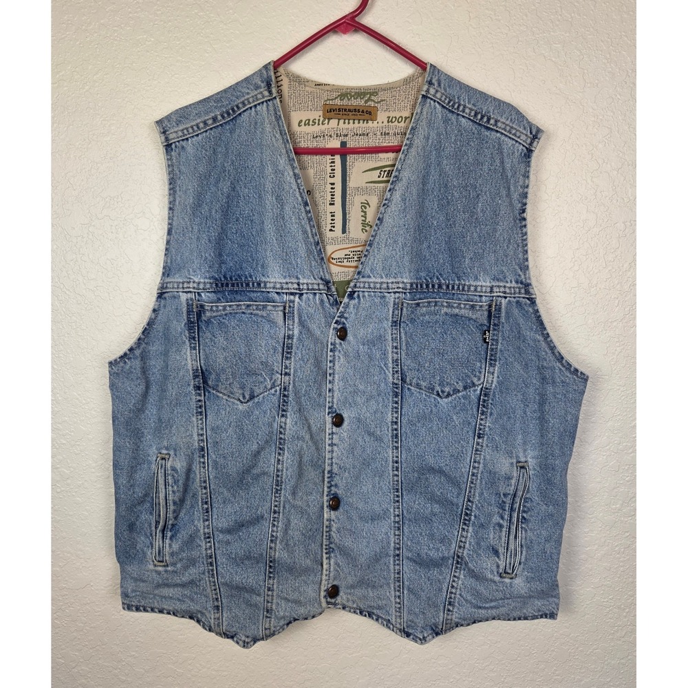 Levis Vintage Reversible Denim And Newspaper Graphic Print Snap Up Vest XL